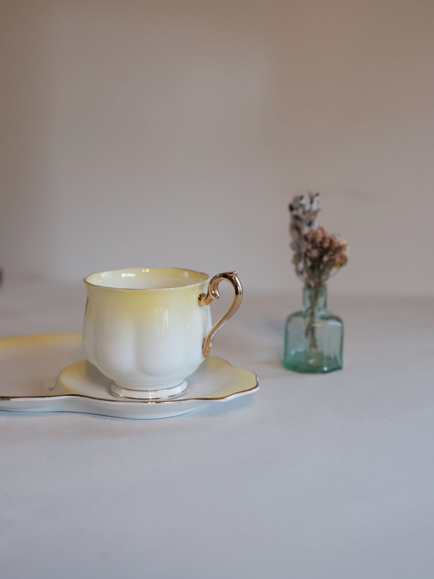 Royal Albert Tennis Set “Rainbow”- Yellow