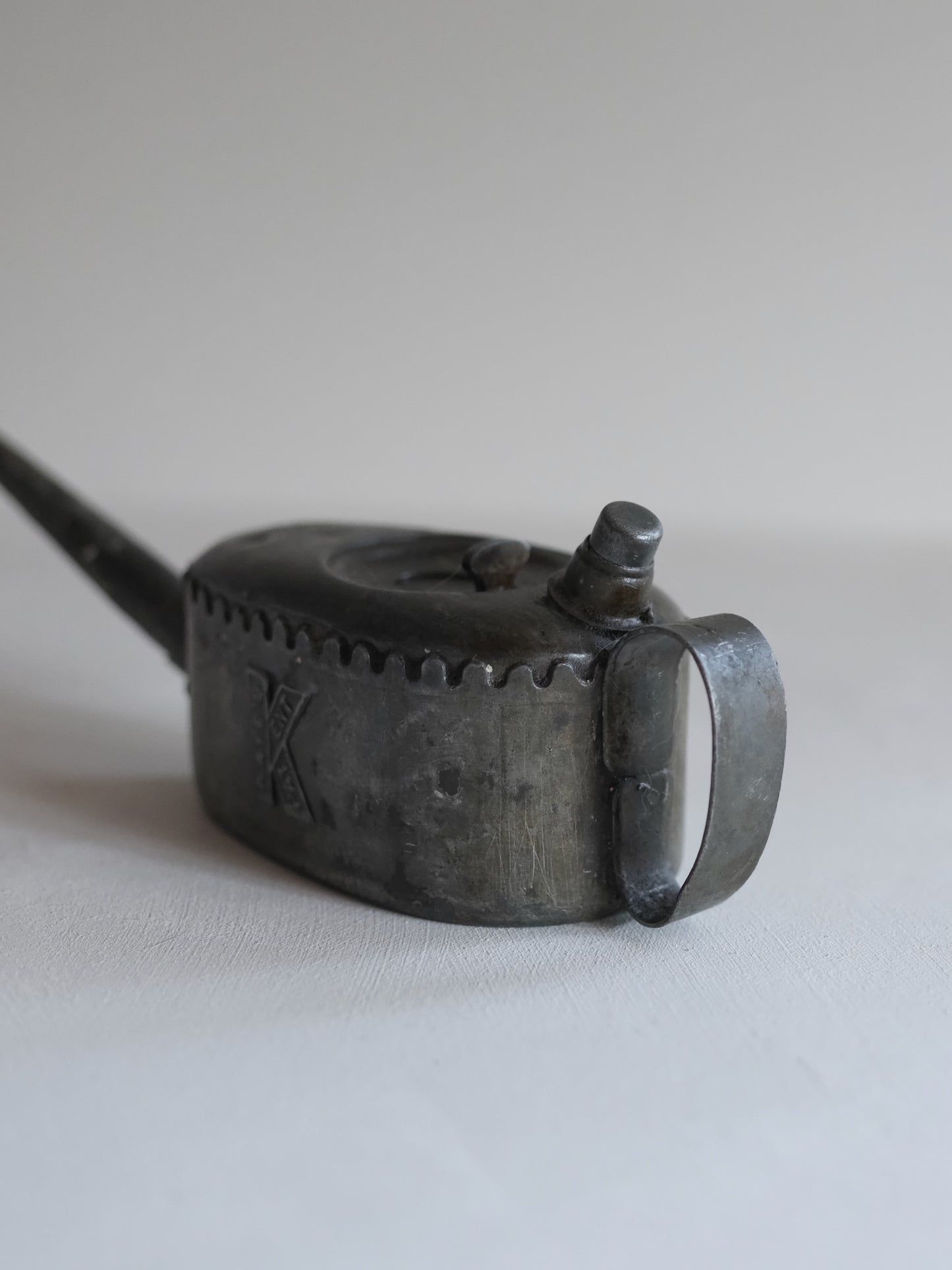 KAYE’S Oil Can “No.2988” – Made in Britain (1950s–60s)