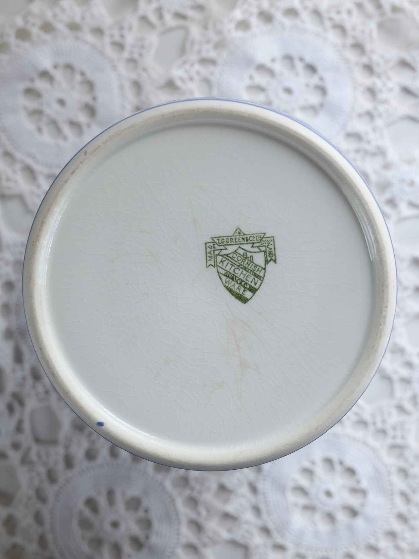 T.G. Green Storage Jar “Cornishware” – Large (c.1930s–40s)