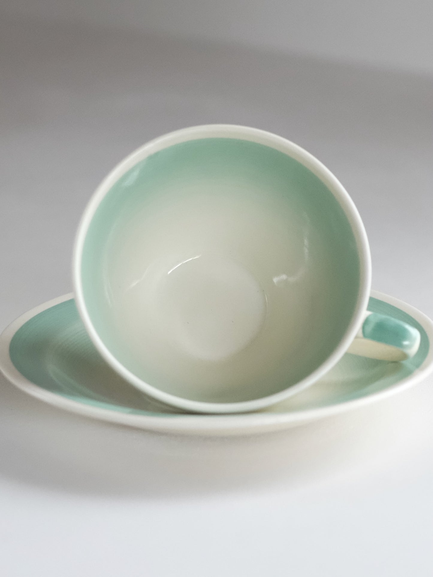 Susie Cooper Trio “Dresden Spray” – Green, Crown Works Burslem (c.1935–40)