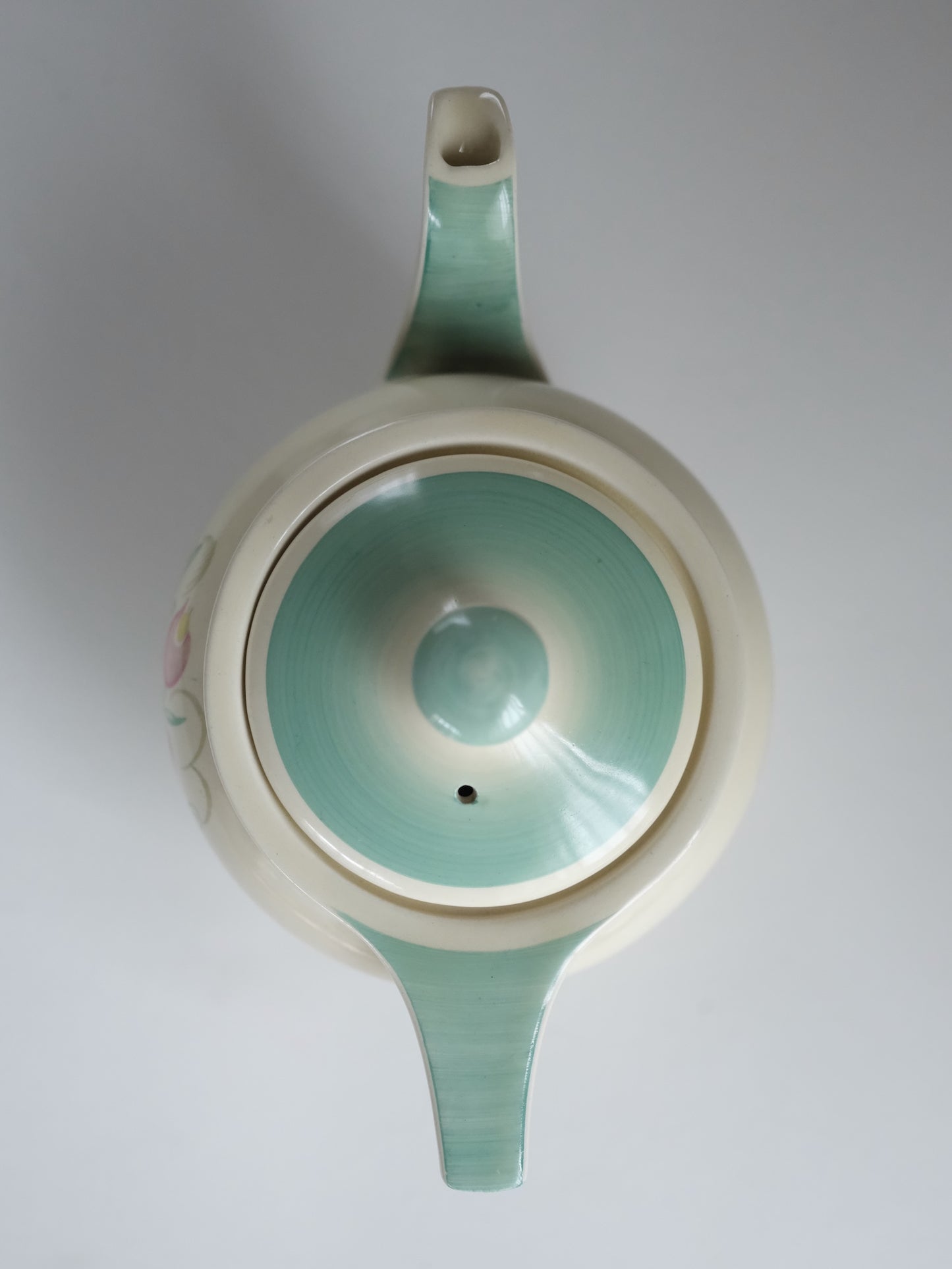 Susie Cooper Teapot “Dresden Spray”- Green, Crown Works Burslem (c.1935–40)