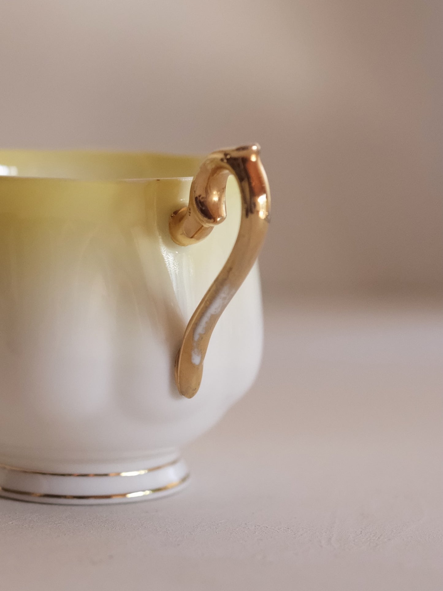 Royal Albert Tennis Set “Rainbow”- Yellow