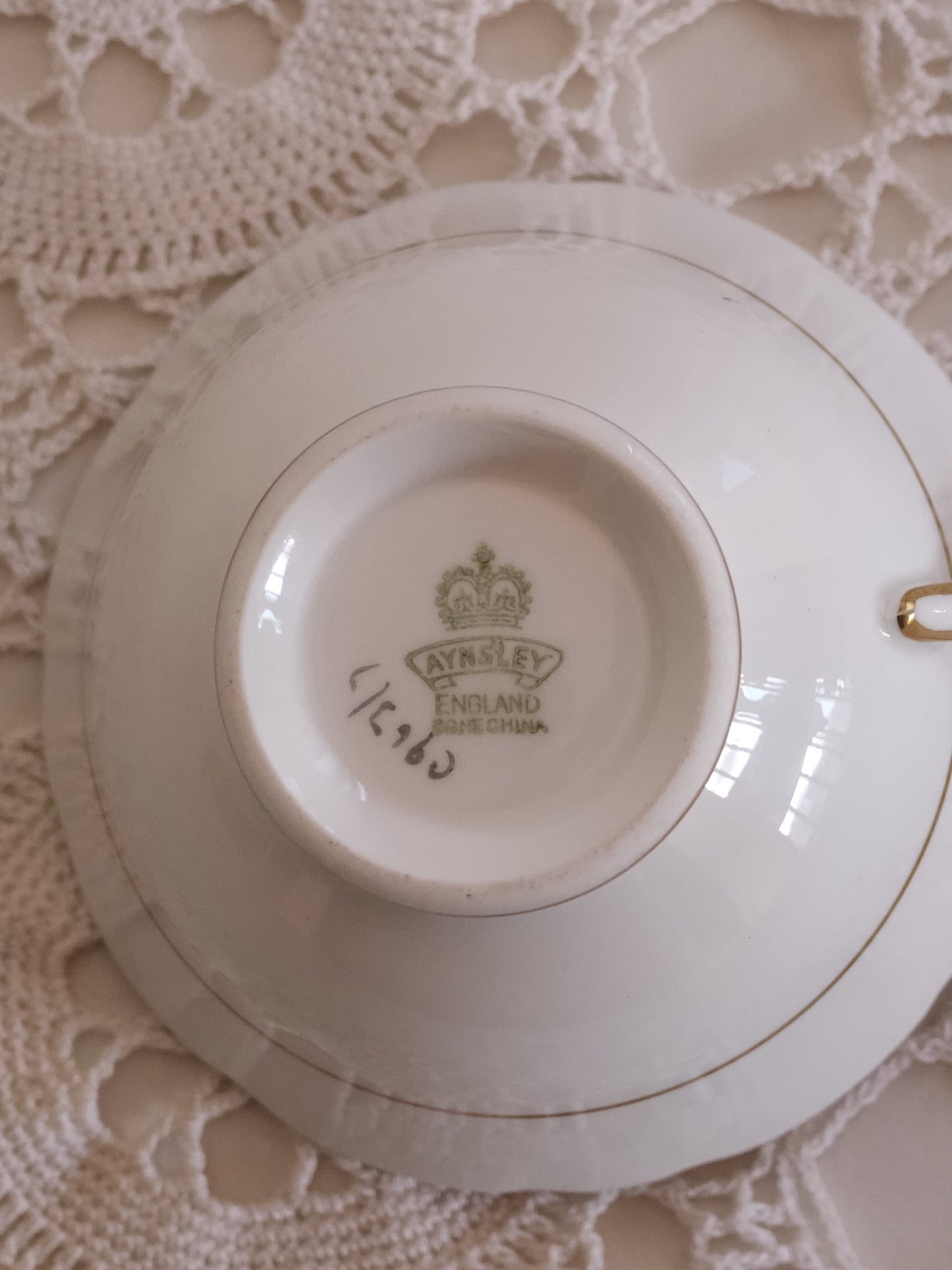 Aynsley Cup & Saucer “C963” – Dresden Floral Gold Scrollwork